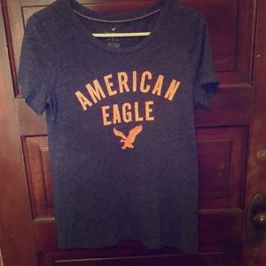 American Eagle “favorite tee”
